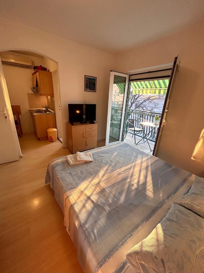 Apartment Alfirev Vodice Eksteriør bilde