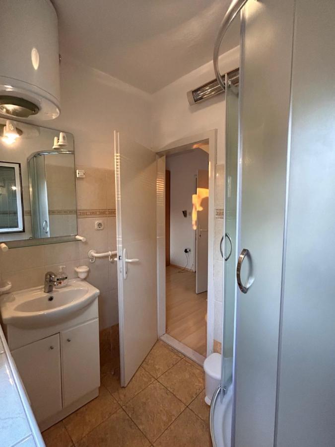 Apartment Alfirev Vodice Eksteriør bilde