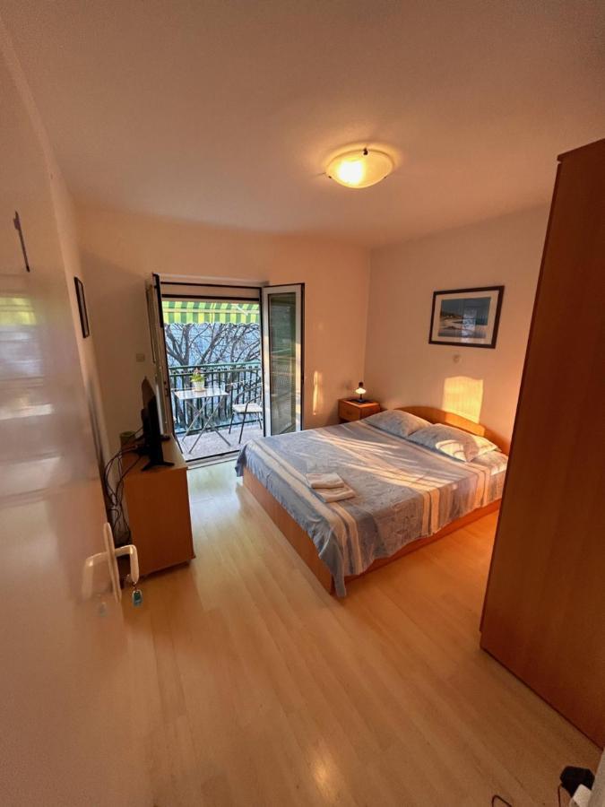 Apartment Alfirev Vodice Eksteriør bilde