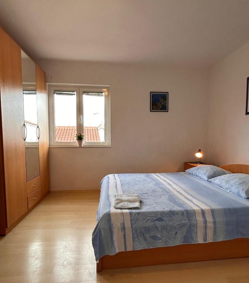 Apartment Alfirev Vodice Eksteriør bilde