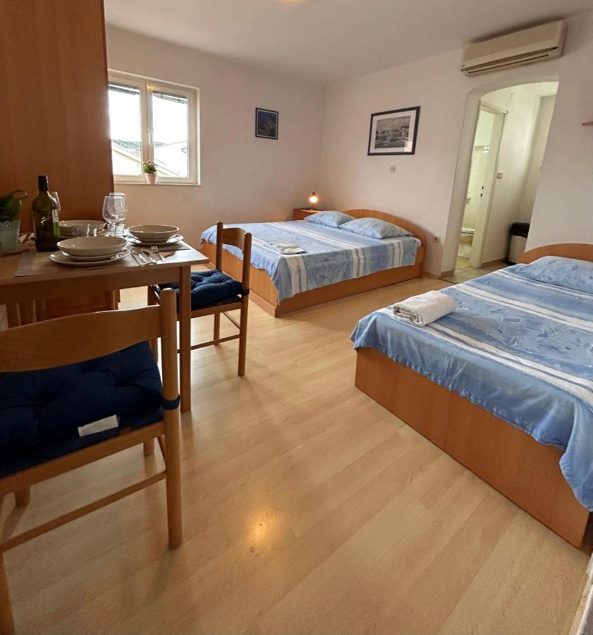 Apartment Alfirev Vodice Eksteriør bilde