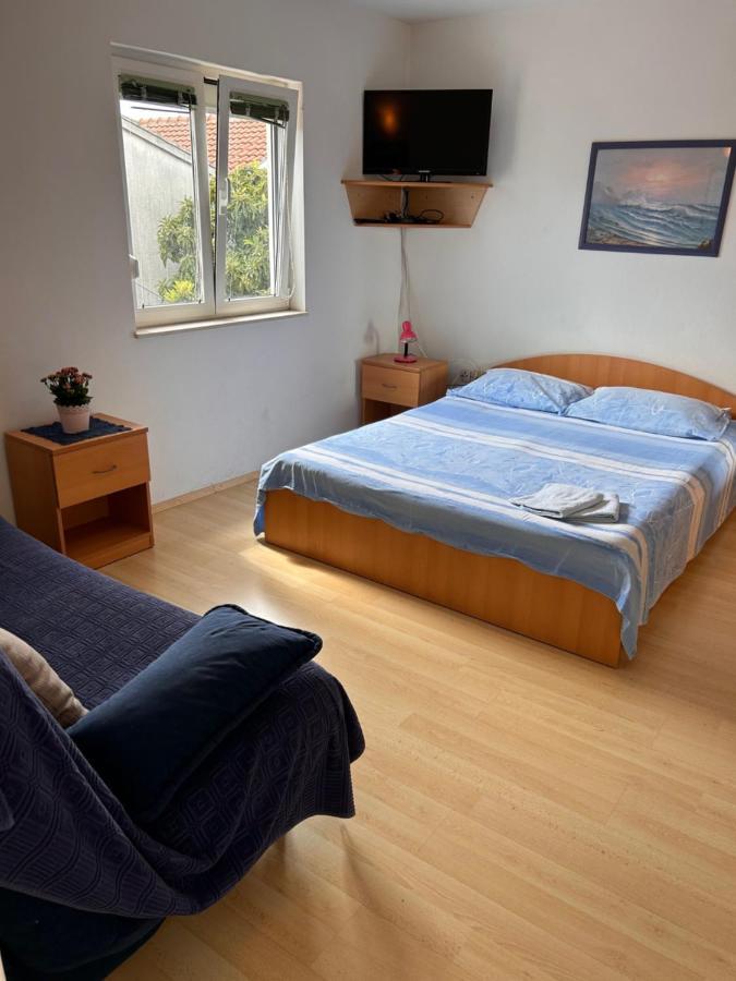 Apartment Alfirev Vodice Eksteriør bilde